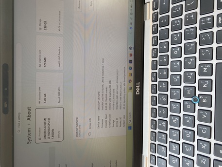 Olaya, Computers, SAR 850,  Core I5-10th Generation With Original Charger And Win 11