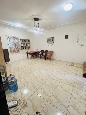 Al Jubail Al Balad, Apartments, Flats, Houses & Villas, SAR 1850/month,  1 BR,  Single Room With Hall Attached Bathroom With Separate Entrance Cooking Can Be Arranged In