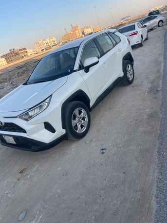 Dammam, Vehicles, Cars & Trucks , SAR 67000,  Toyota RAV4,  2021,  Automatic,  211000 KM,