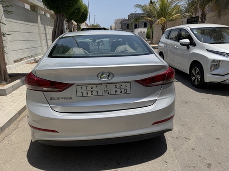 Jeddah, Vehicles, Cars & Trucks , SAR 35000,  Hyundai Elantra,  2018,  Automatic,  181000 KM,  Selling   Price 35 K Slightly Negotiable-0557701499