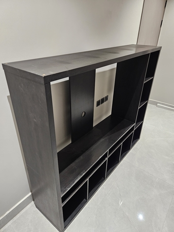 Riyadh, Furniture, SAR 180,  IKEA TV Shelf رف تلفزيون من ايكيا