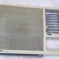 SAR 500,  Window AC 2Ton. - Carrier. Excellent Condition American Compressor Big