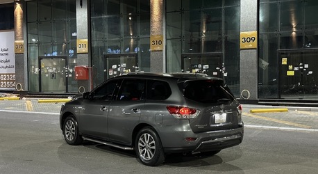 Al Khansa, Vehicles, Cars & Trucks , SAR 43000,  NISSAN PATHFINDER,  2016,  Automatic,  243000 KM,    For Sale