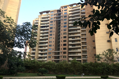 Gurgaon, Buildings, Unitech World Spa On Sale Gurgaon | Premium Homes