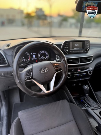 Manama, Vehicles, Cars & Trucks , BHD 100,  HYUNDAI TUCSON,  2019,  Automatic,  97000 KM,   2.0L MODEL  FOR SALE