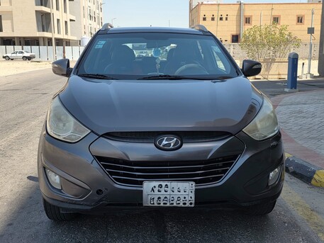 Al Khobar Al Shamalia, Vehicles, Cars & Trucks , SAR 35000,  Hyundai Tucson 2013,  2013,  Automatic,  230000 KM,  Carefuuly Driver , No Accident , Only Parking Patch , Good Condition