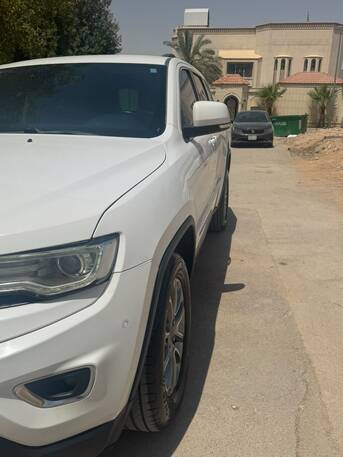 Riyadh, Vehicles, Cars & Trucks , SAR 49000,  Jeep Grand Cherokee 2015 Laredo 3.6L V6,  2015,  Automatic,  152000 KM,   In Perfect Condition