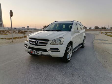 Manama, Vehicles, Cars & Trucks , BHD 3200,  Mercedes GL450,  2011,  Automatic,  124000 KM,