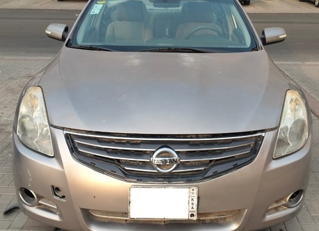 Al Sharafeyah, Vehicles, Cars & Trucks , SAR 15000,  Nissan Altima 2.5S 2011 For Urgent Sale,  2011,  Automatic,  385038 KM,  Nissan Altima 2.5S  | Reliable Family Sedan