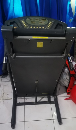 Al Ruwais, Sporting Goods, SAR 380,  Heavy Duty Treadmill