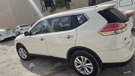 Manama, Vehicles, Cars & Trucks , BHD 4200,  Nissan X-Trail,  2017,  Automatic,  126000 KM,
