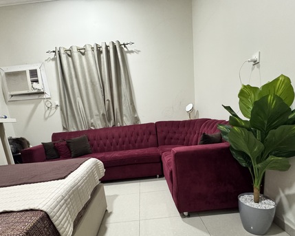 Ras Tanura, Furniture, SAR 400,  07 Seater Sofa For Sale . L-shaped In A Good Condition