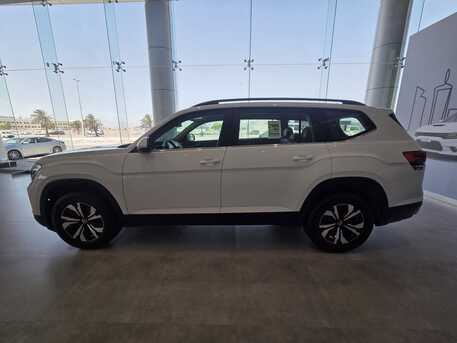Sitra, Vehicles, Cars & Trucks , BHD 15495,  Volkswagen Teramont Trendline,  2025,  Automatic,  11730 KM,