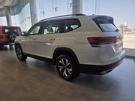 Sitra, Vehicles, Cars & Trucks , BHD 15495,  Volkswagen Teramont Trendline,  2025,  Automatic,  11730 KM,