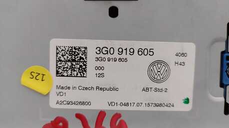 Melbourne, Auto Parts, AUD 245,  VOLKSWAGEN PASSAT B8 1.8 TFSI TV DISPLAY