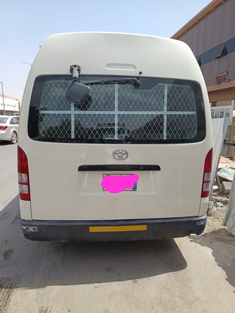 Riyadh, Vehicles, Cars & Trucks , SAR 70000,  Toyota Hi-Ace,  2016,  Manual,  320000 KM,  Selling For The Toyota Hiace