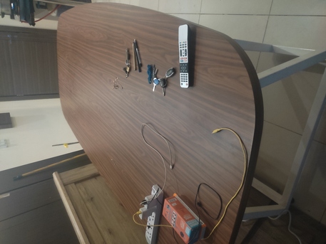 Juffair, Furniture, BHD 10,  Office Table / Dining Table For Sale