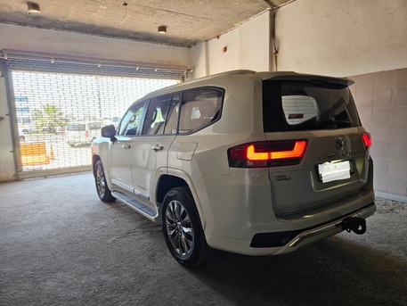 Jubail, Vehicles, Cars & Trucks , SAR 225,  Toyota Landcruiser,  2024,  Automatic,  123000 KM,  Land Cruiser  For Sale
