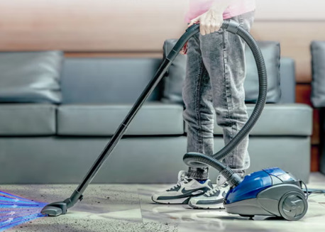Riyadh, Appliances, SAR 80220,  Vaccum Cleaner And Work Out Machine For Exercise Less Used