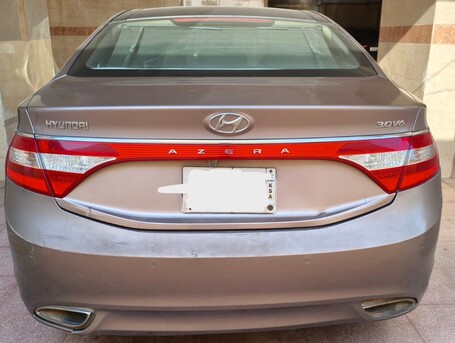 Jeddah, Vehicles, Cars & Trucks , SAR 32000,  Hyundai Azera,  2014,  Automatic,  270000 KM,  For Sale &ndash;   (Full Option)