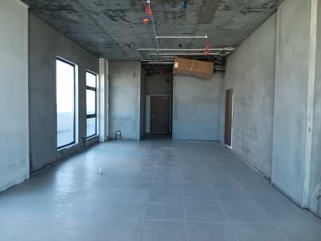 Hoora, Shops, BHD 700,  91 Sq. Meter,  Brand New Offices|Shell & Core|AC Installed|Lift|Parking|90 Sqmtr