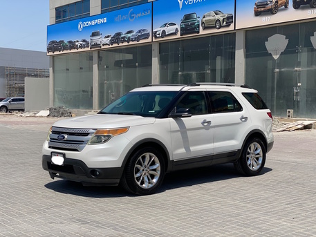 Manama, Vehicles, Cars & Trucks , BHD 2950,  Ford Explorer,  2014,  Automatic,  141800 KM,   XLT  (White)