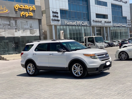 Manama, Vehicles, Cars & Trucks , BHD 2950,  Ford Explorer,  2014,  Automatic,  141800 KM,   XLT  (White)