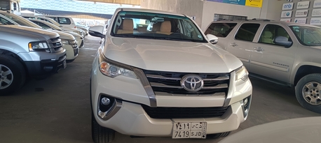 Dammam, Vehicles, Cars & Trucks , SAR 68000,  Toyota Fortuner,  2017,  Automatic,  270 KM,