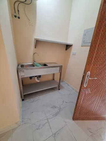 Manama, Apartments, Flats, Houses & Villas, Semi Furnished Studio Flat 4 Rent In Manama @33634313