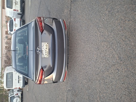 Tabuk City, Vehicles, Cars & Trucks , SAR 31000,  Hyundai Accent,  2002,  Automatic,  200000 KM,   2021 For Sale