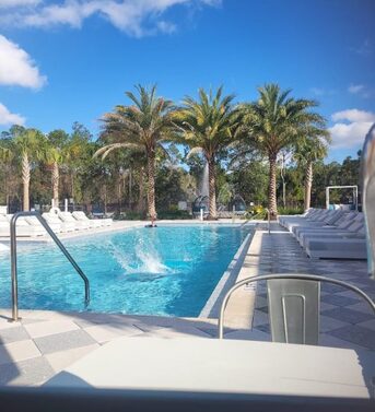 New York, Apartments, Flats, Houses & Villas, Furnished,  2 BR,  1248 Sq. Meter,  Save More This Season With Corner Lot Living Affordable Apartments In Jacksonville FL
