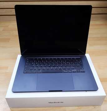 Riyadh, Computers, SAR 3199,  MacBook Air M3 2024 15" 8GB/256GB BC:23(100%)