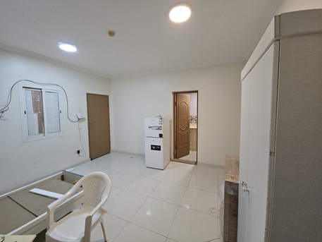 Dhahran, Bedspace For Rent, SAR 900/month,  Room Sharing Available