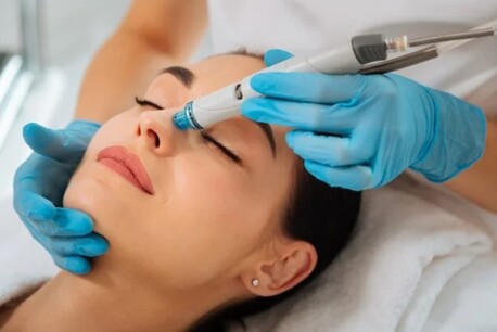New York, Beautician, Get Fresh Glowing Skin With Hydrafacial In Woodland