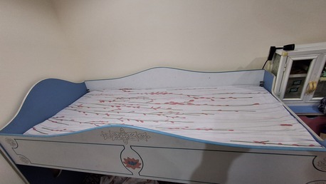 Jeddah, Furniture, SAR 400,  Bunk Bed For Childern With Matricess