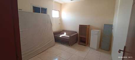 Al Batha, Apartments, Flats, Houses & Villas, 2 BR,  Unfurnished 2BR Flat Available For Rent (Batchelor Or Family)