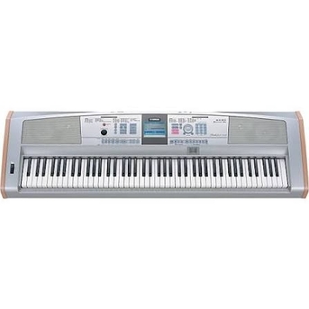 Riyadh, Musical Instruments, SAR 650,  Yamaha DGX-505 Piano SAR-650