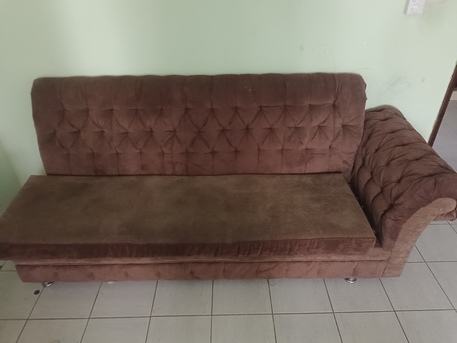 Riyadh, Furniture, SAR 2000,  Home Use Furniture 2 Bed 3 AC 7set Sofa Complete Home ...etc For Sale