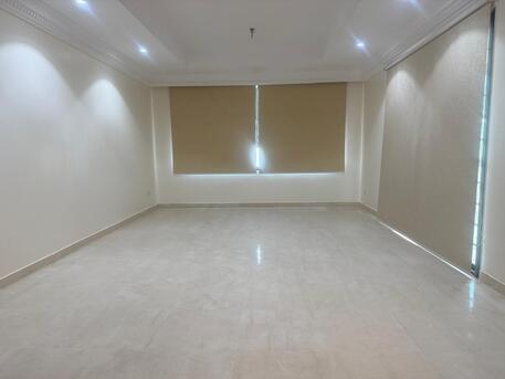 Jeddah, Apartments, Flats, Houses & Villas, SAR 3650/month,  Furnished,  4 BR,  Fully Furnished 4 Bhk Luxury Flat In Khalid Bin Waleed Street, Jeddah