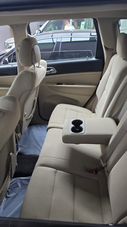 Riyadh, Vehicles, Cars & Trucks , SAR 53000,  Jeep Cherokee,  2018,  Automatic,  133000 KM,  Jeep Grand Cherokee Laredo For Sale