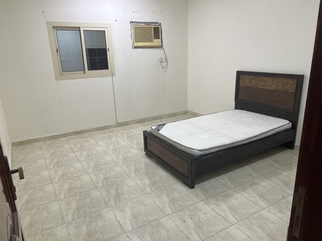 Madinah, Rooms for Rent, SAR 800/month,  Furnished,  I Am Offering A Room With Separate Bathroom From My Flat