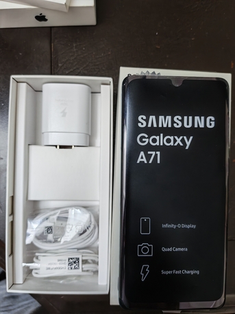 Muharraq, Mobile Phones, BHD 125,  Samsung A71 5G