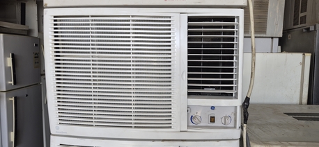 Riyadh, Air Conditioners, SAR 350,  Window Air Condition "Exchange Offer
