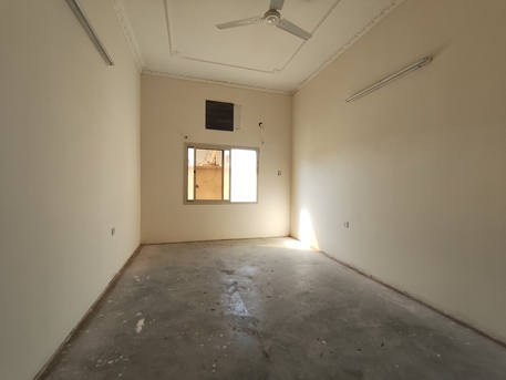 Tubli, Apartments, Flats, Houses & Villas, BHD 170/year,  2 BR,  Tubli:- 2Bhk Unfurnished Flat On Rent With Ewa..