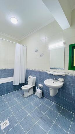 Manama, Apartments, Flats, Houses & Villas, BHD 400/month,  Furnished,  3 BR,  192 Sq. Meter,  Flat For Rent
