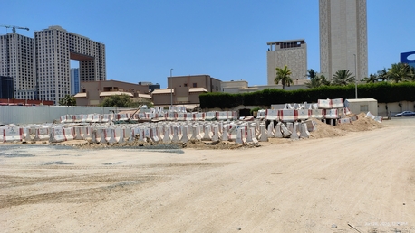 Al Shati, Tools, SAFETY BARRIERS WITH SHOORING
