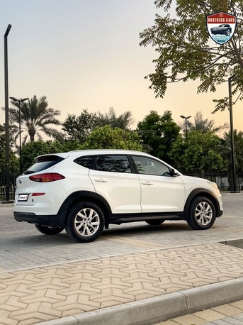 Manama, Vehicles, Cars & Trucks , BHD 100,  HYUNDAI TUCSON,  2019,  Automatic,  97000 KM,   2.0L MODEL  FOR SALE