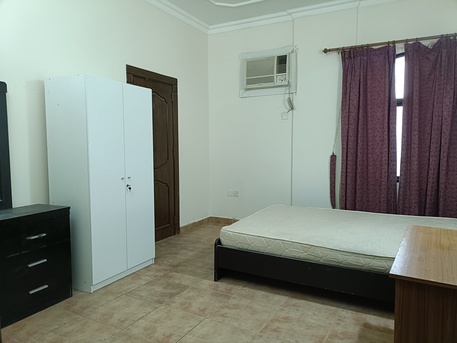 Manama, Apartments, Flats, Houses & Villas, BHD 250/month,  2 BR,  130 Sq. Meter,  Semi Furnished 2bhk With Ewa