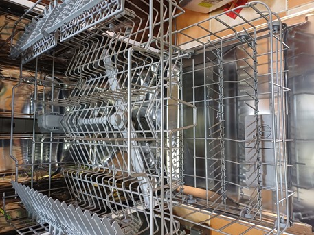Jubail, Appliances, SAR 450,  Dish Washer Smeg Made In Italy