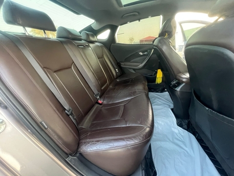 Al Malaz, Vehicles, Cars & Trucks , SAR 35000,  Hyundai Azera,  2014,  Automatic,  250 KM,  Offering Full Option Azera Hyundai